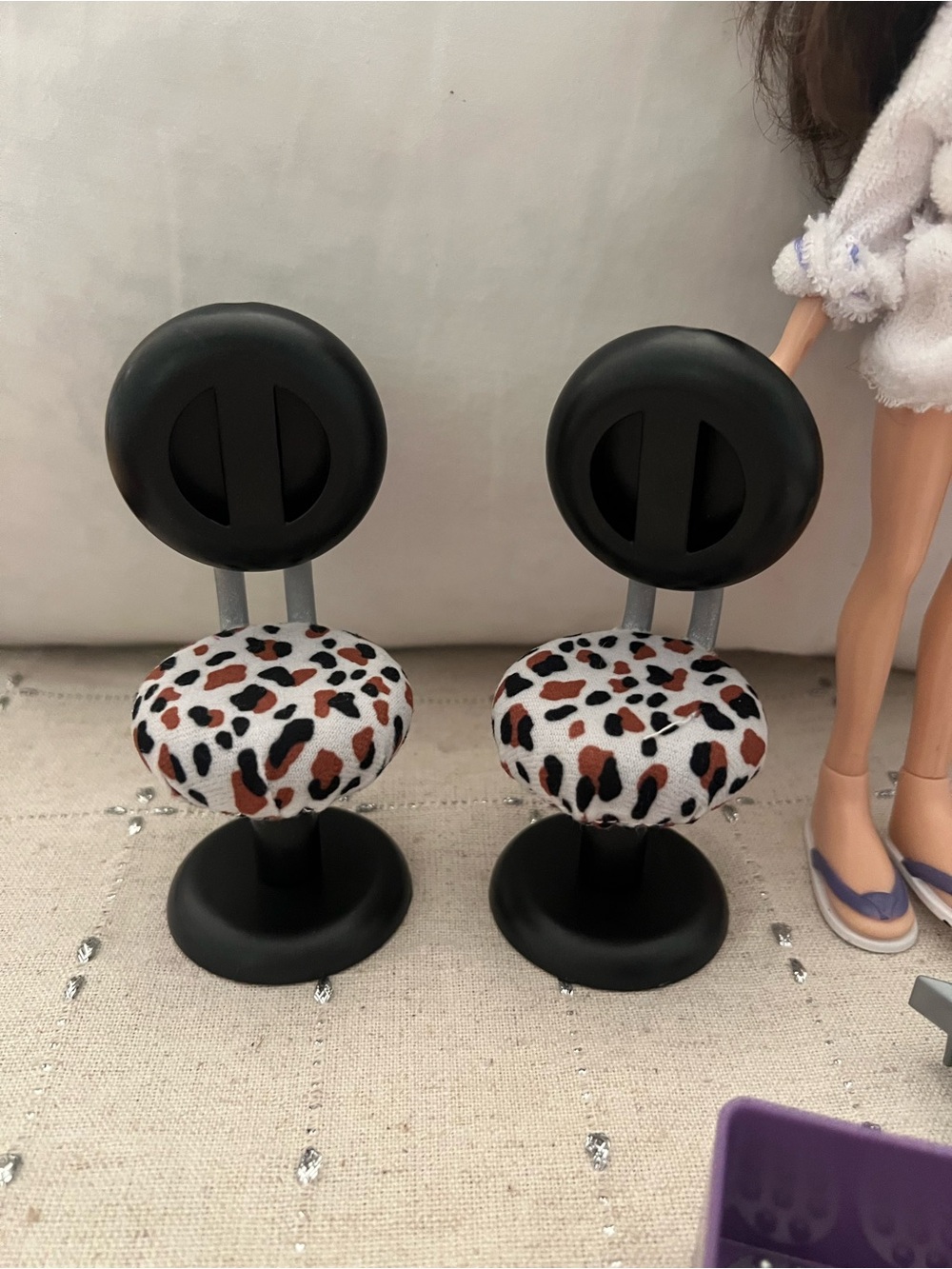 Bratz Dana Salon and Spa Doll and Accessories - Picture 10 of 15
